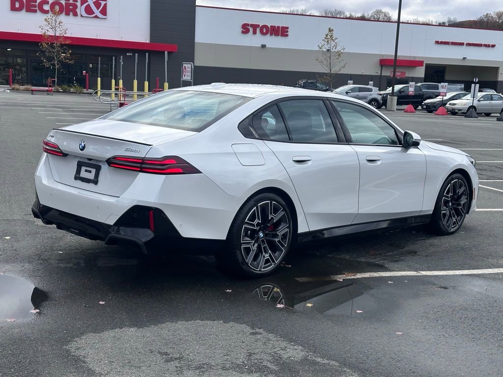 Certified 2024 BMW 530i xDrive w/ M Sport Package image 6