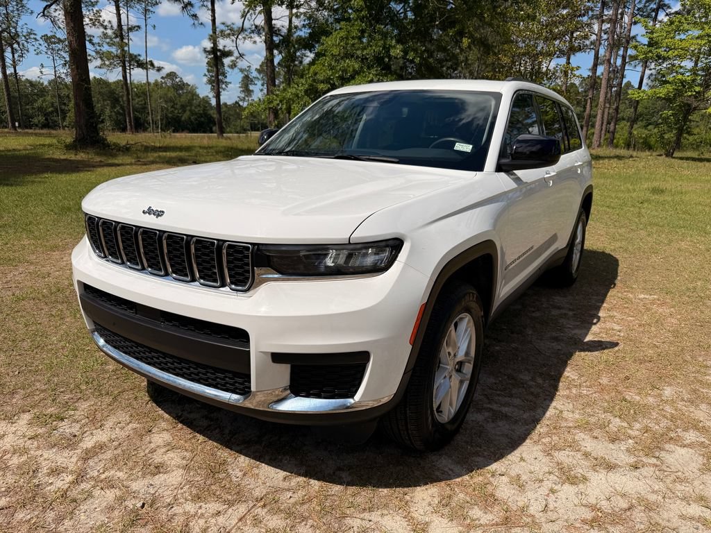 Used 2023 Jeep Grand Cherokee L Laredo