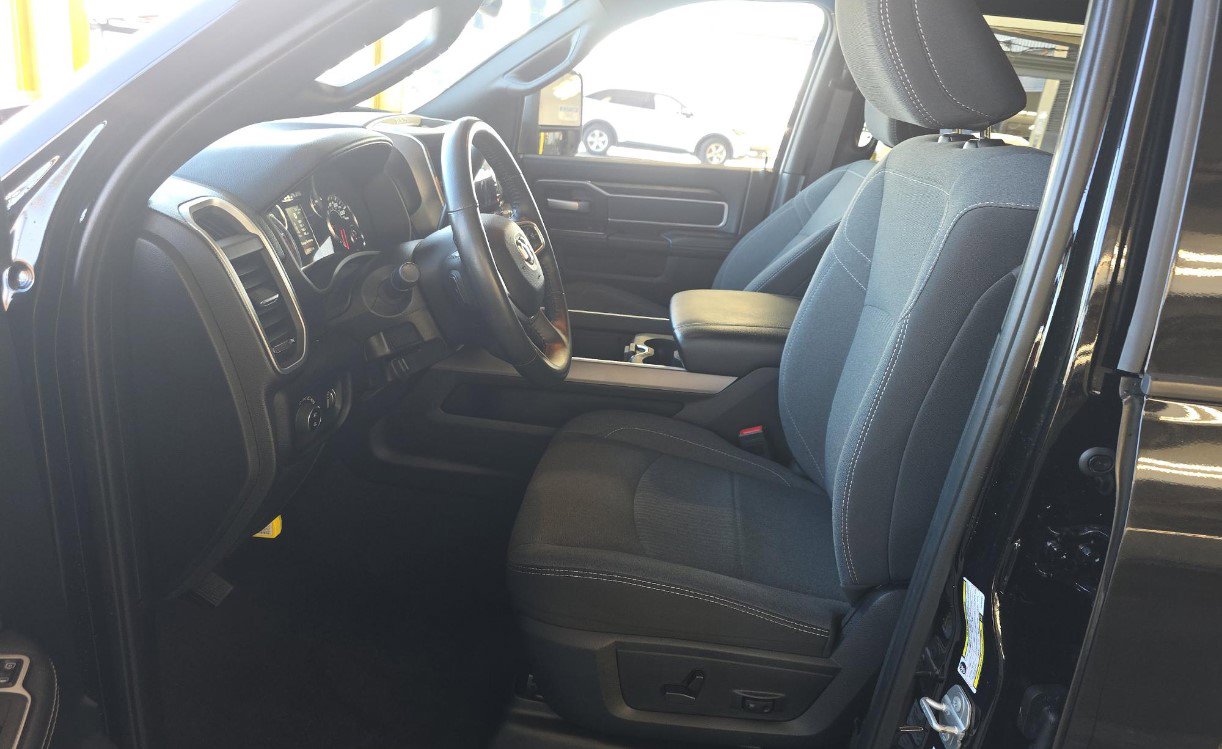 Used 2024 RAM 2500 Big Horn w/ Night Edition image 7