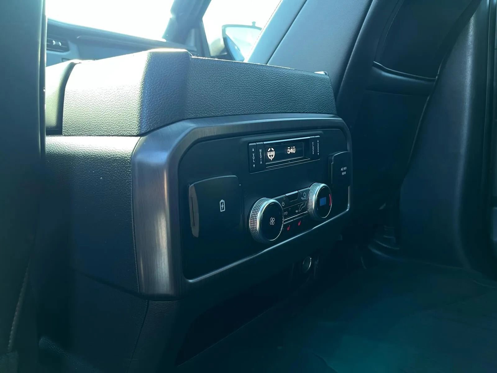 Used 2024 Ford Expedition Max Platinum image 46