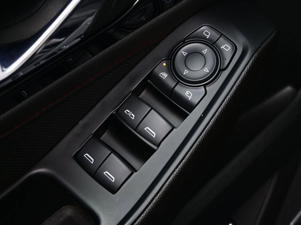 Used 2023 Chevrolet Traverse RS image 15