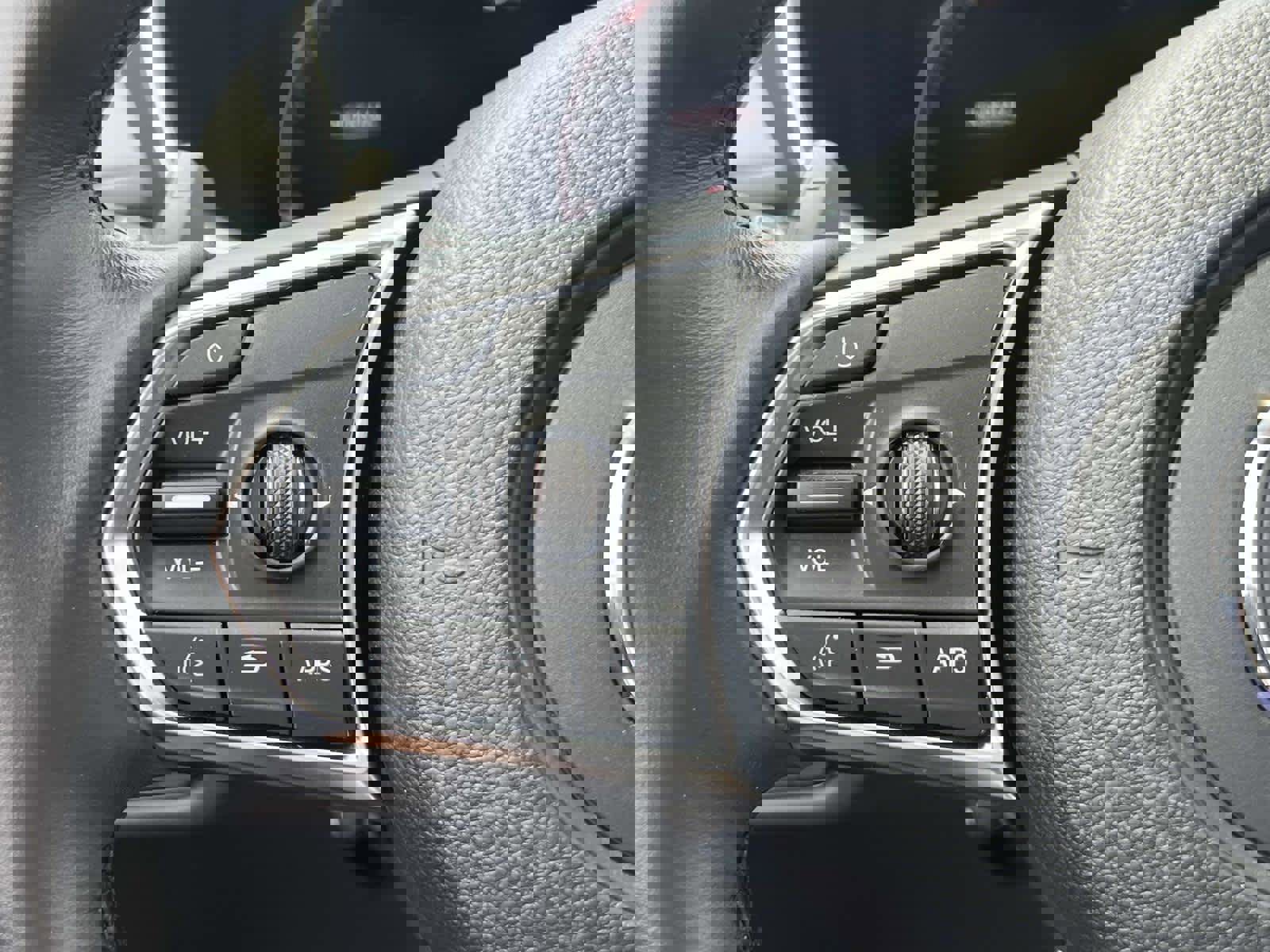 Used 2022 Acura MDX SH-AWD w/ Technology Package image 28