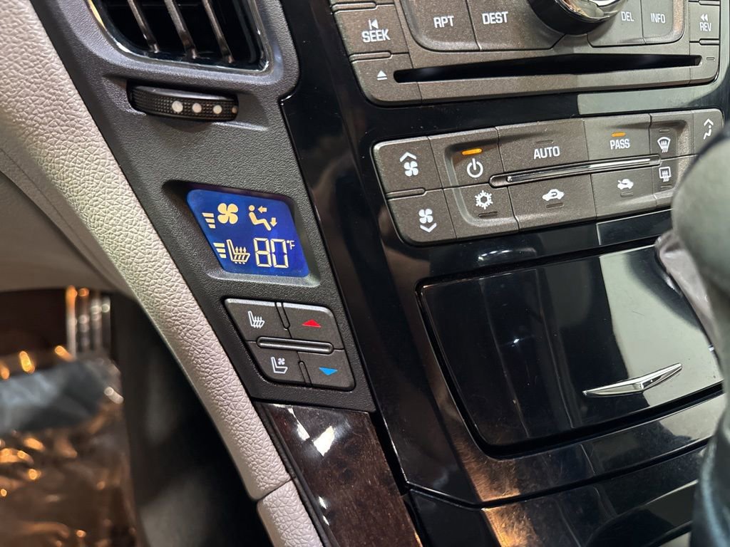 Used 2011 Cadillac CTS V image 27