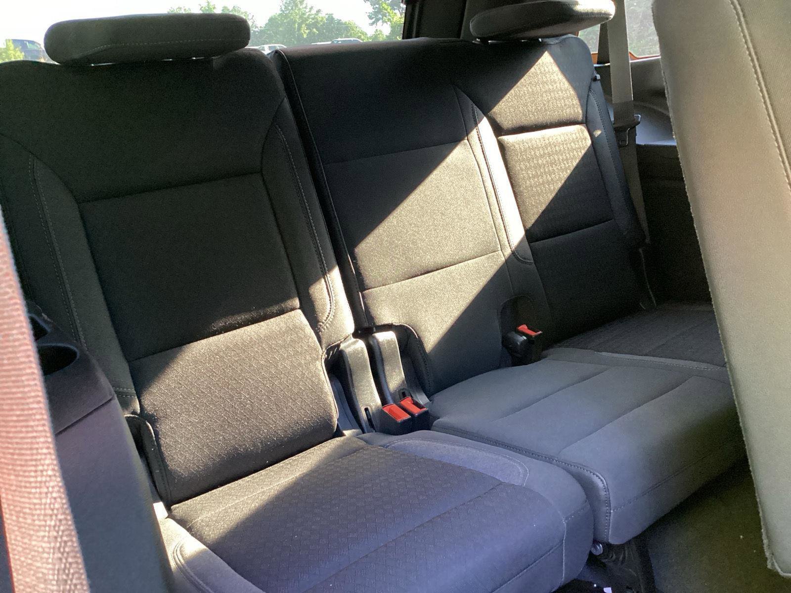 Used 2021 Chevrolet Tahoe LS RWD image 6