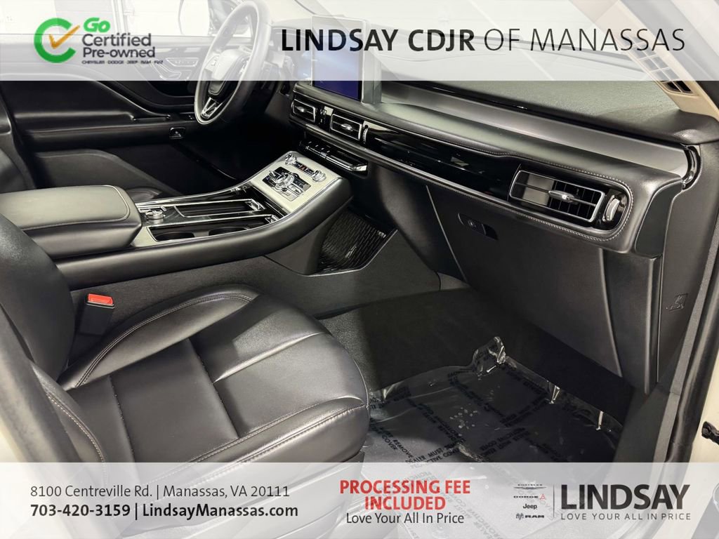 Used 2023 Lincoln Aviator AWD w/ Premium Package image 9