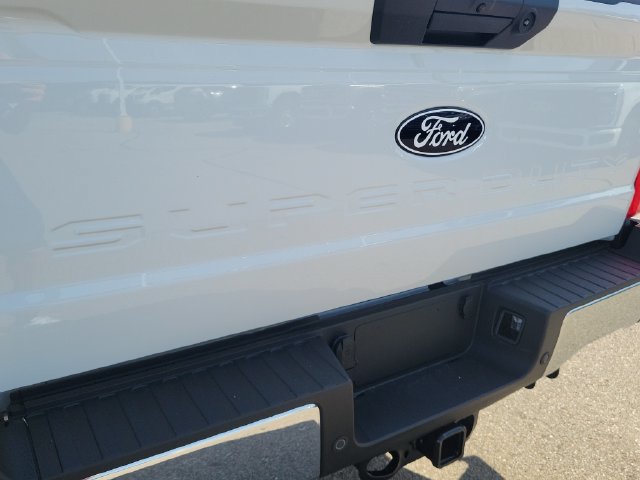 New 2027 Ford F350 XL w/ 360-Degree Camera Package AWD/4WD image 6