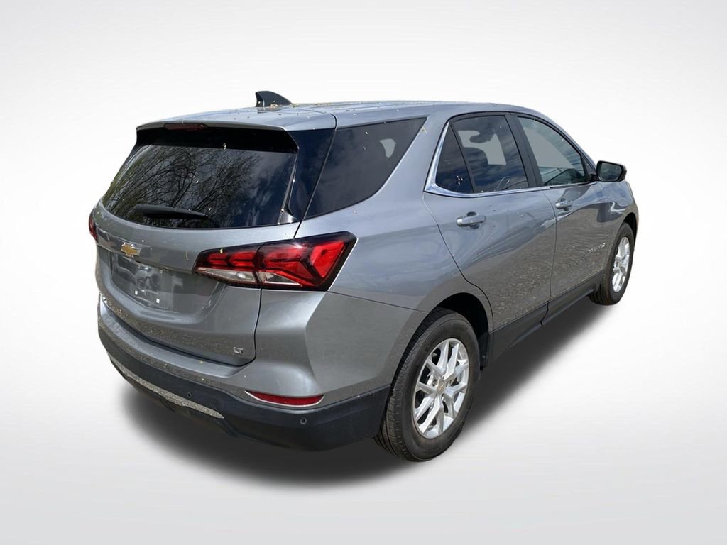 Used 2024 Chevrolet Equinox LT w/ LPO, Floor Liner Package FWD image 7
