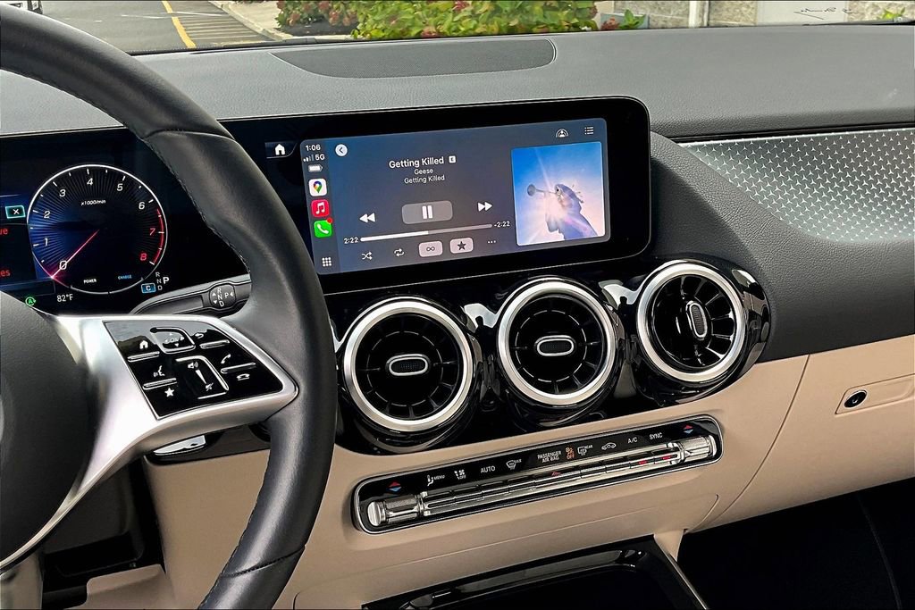 Certified 2025 Mercedes-Benz GLA 250 4MATIC image 6
