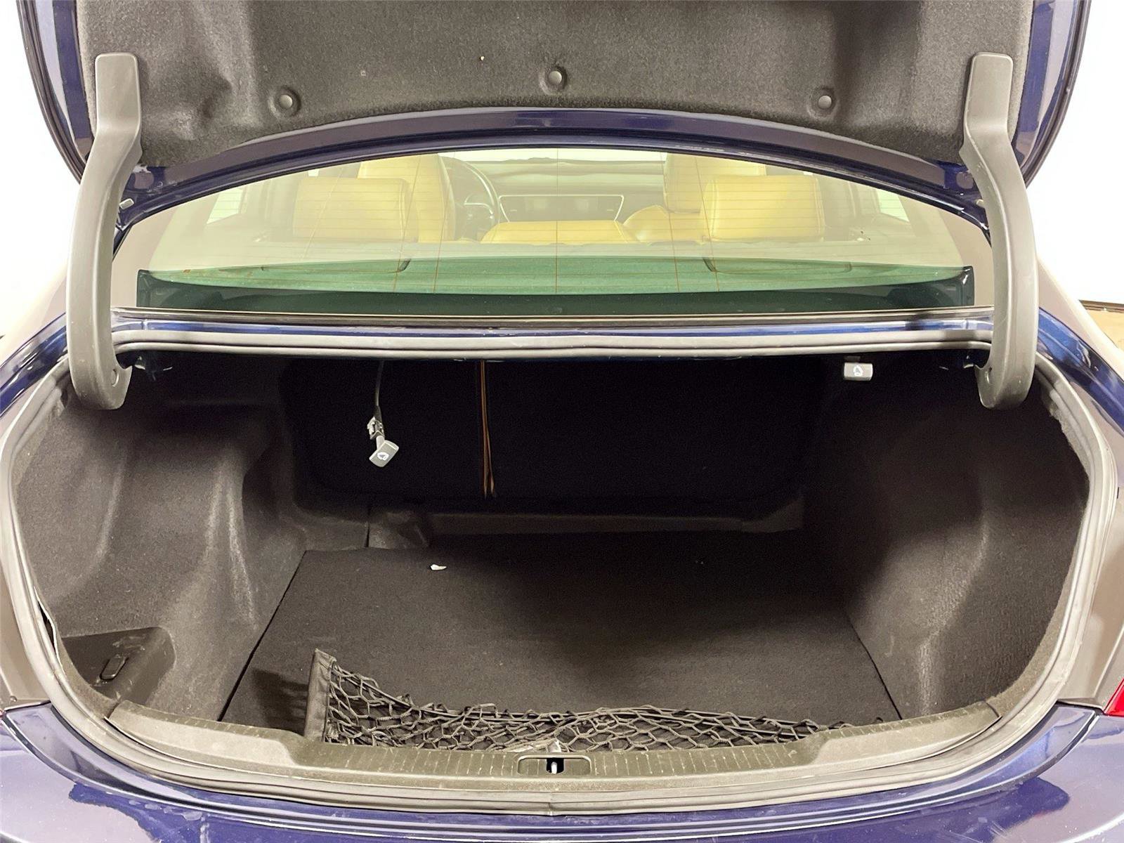 Used 2017 Buick LaCrosse Essence image 24