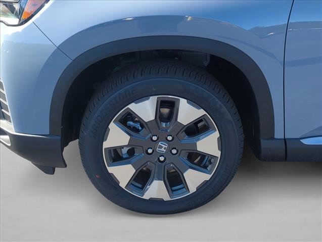 New 2026 Honda Pilot Touring image 10