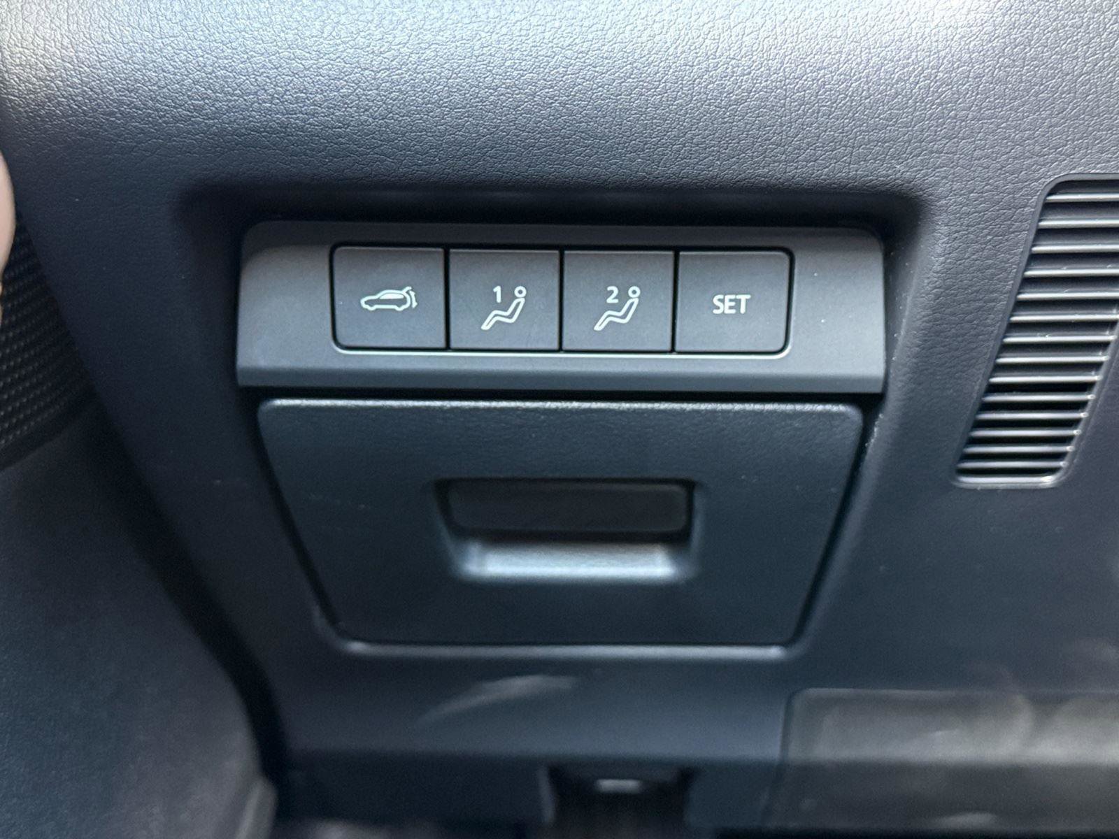 Certified 2025 MAZDA CX-30 AWD 2.5 S w/ Premium Package image 19