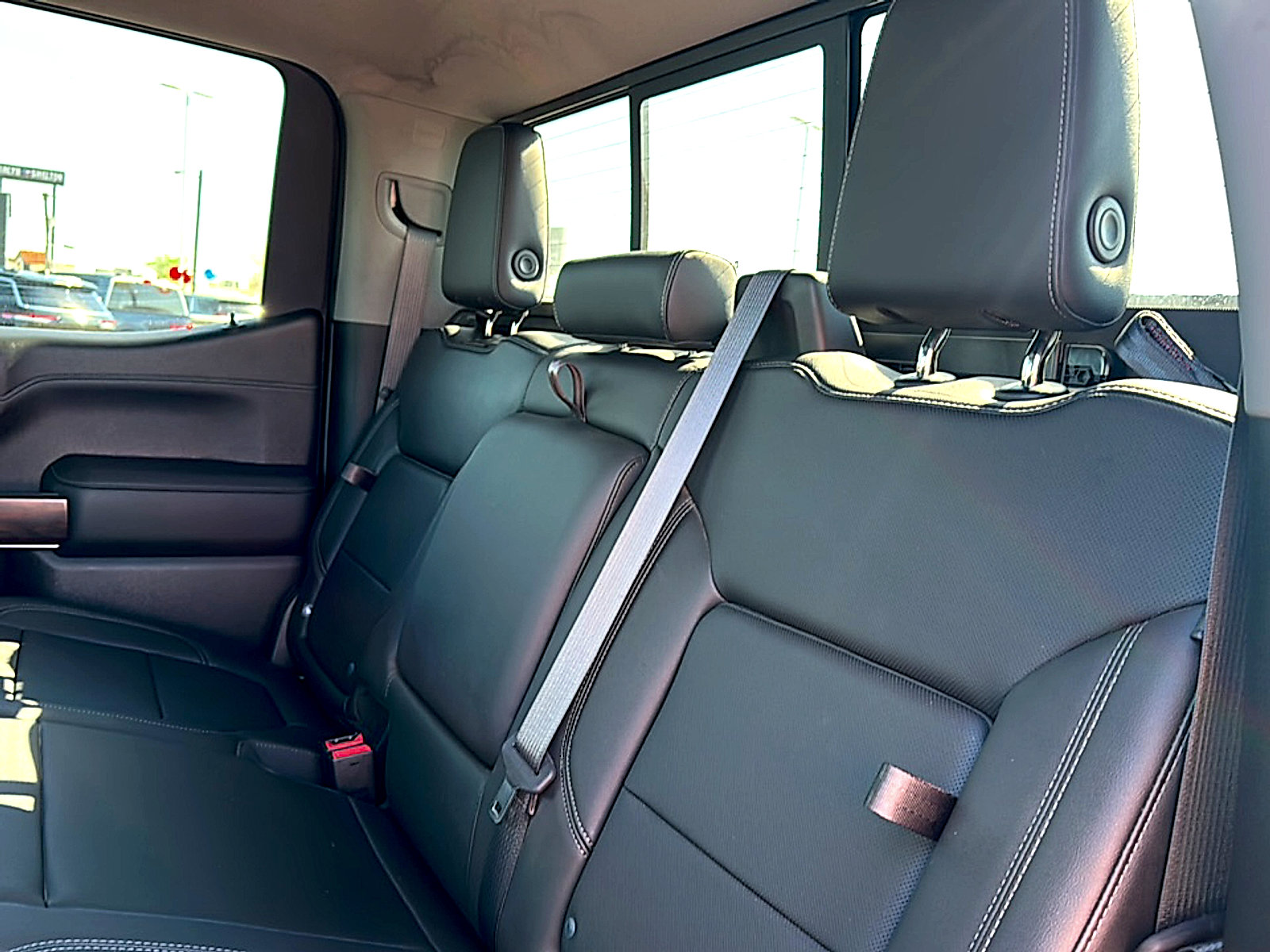 Used 2019 GMC Sierra 1500 SLT w/ SLT Premium Plus Package image 19