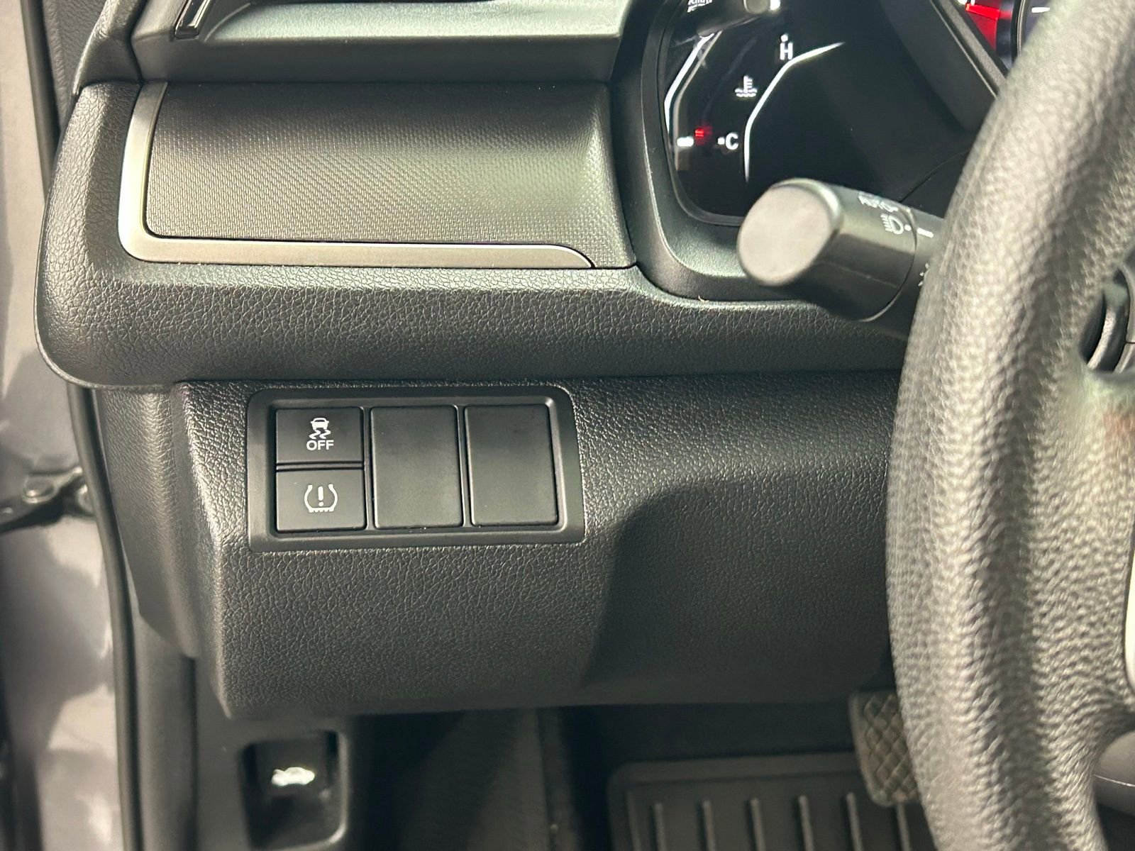 Used 2018 Honda Civic LX-P image 25