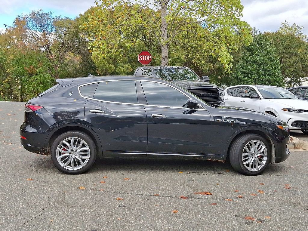 Certified 2022 Maserati Levante GT image 26
