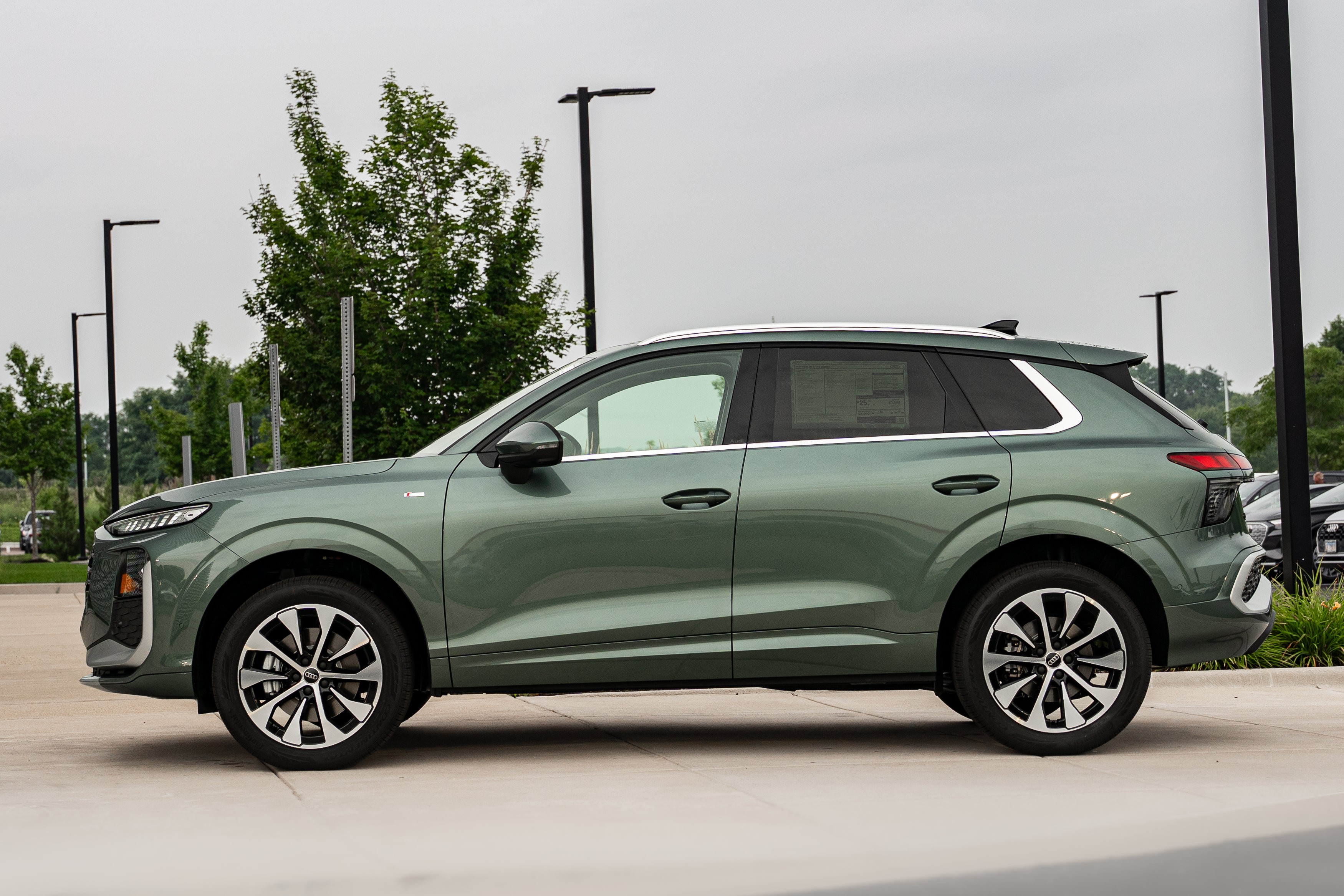 New 2026 Audi Q3 quattro 2.0T AWD/4WD image 6