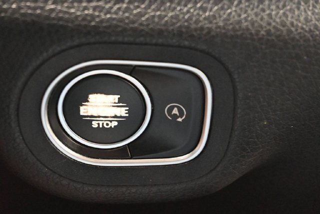 Used 2021 Mercedes-Benz GLE 350 w/ Premium Package image 22