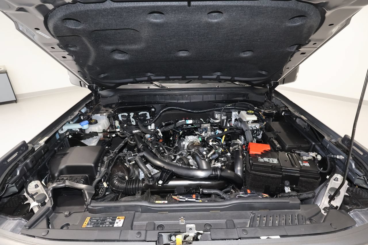 Used 2024 Ford Bronco Badlands AWD/4WD image 31