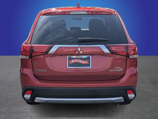 Used 2017 Mitsubishi Outlander ES FWD image 4