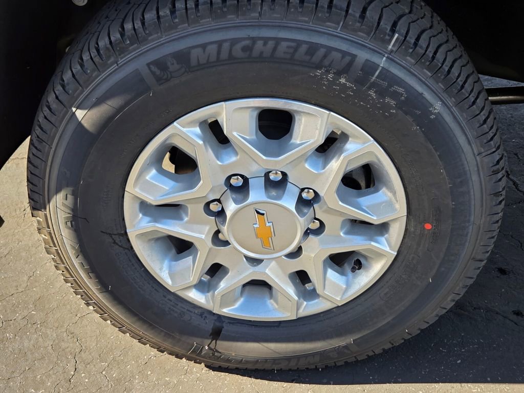 New 2026 Chevrolet Silverado 3500 LTZ w/ LTZ Convenience Package image 5