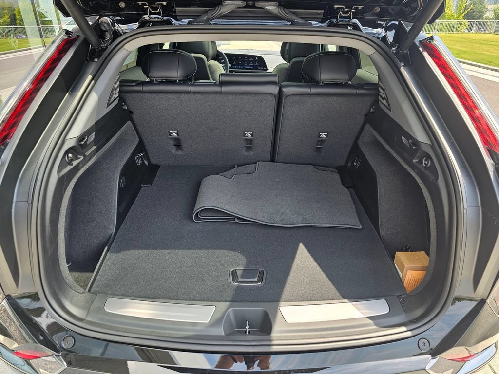 New 2026 Cadillac Optiq Sport 1 AWD/4WD image 13