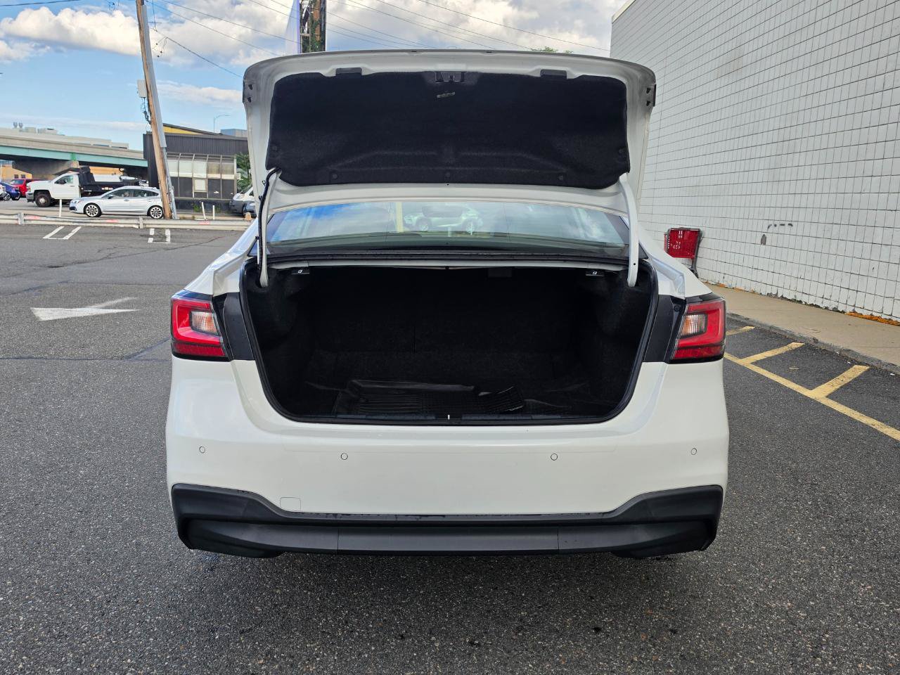 Used 2021 Subaru Legacy Limited AWD/4WD image 9