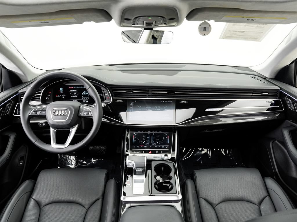 Used 2023 Audi Q8 Prestige AWD/4WD image 20