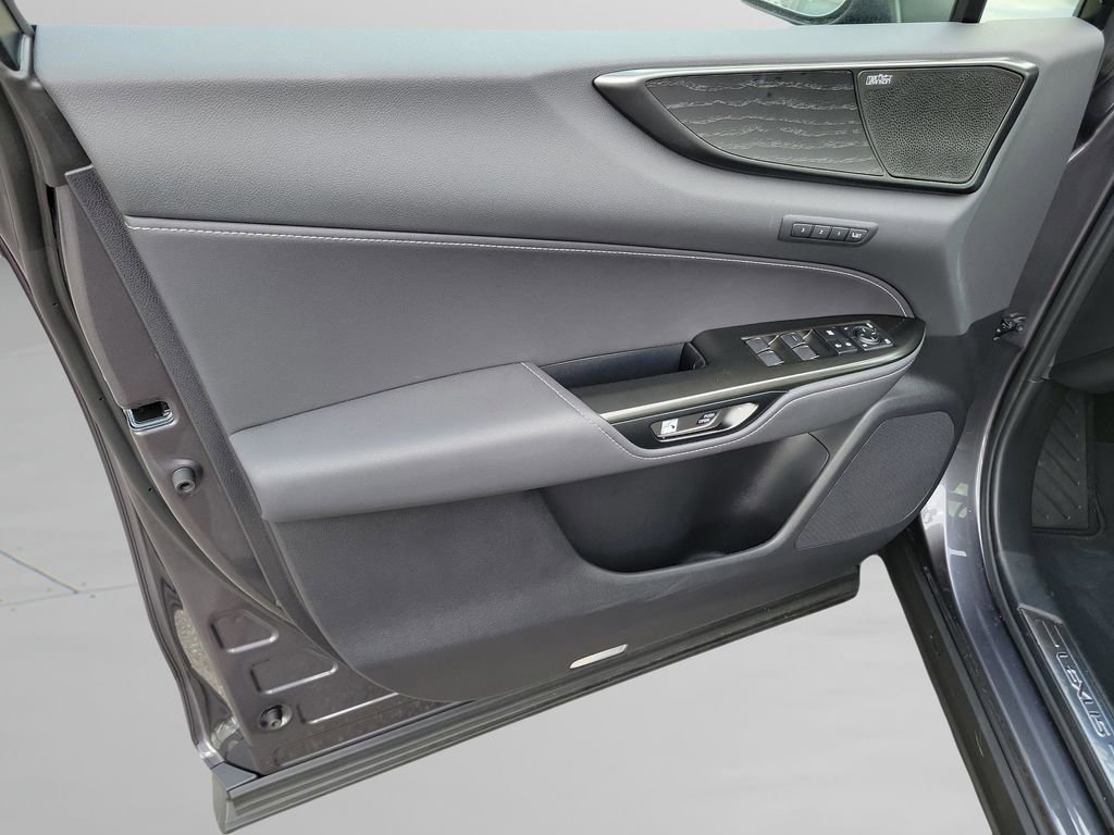 Used 2024 Lexus NX 350h AWD w/ Vision Package image 25