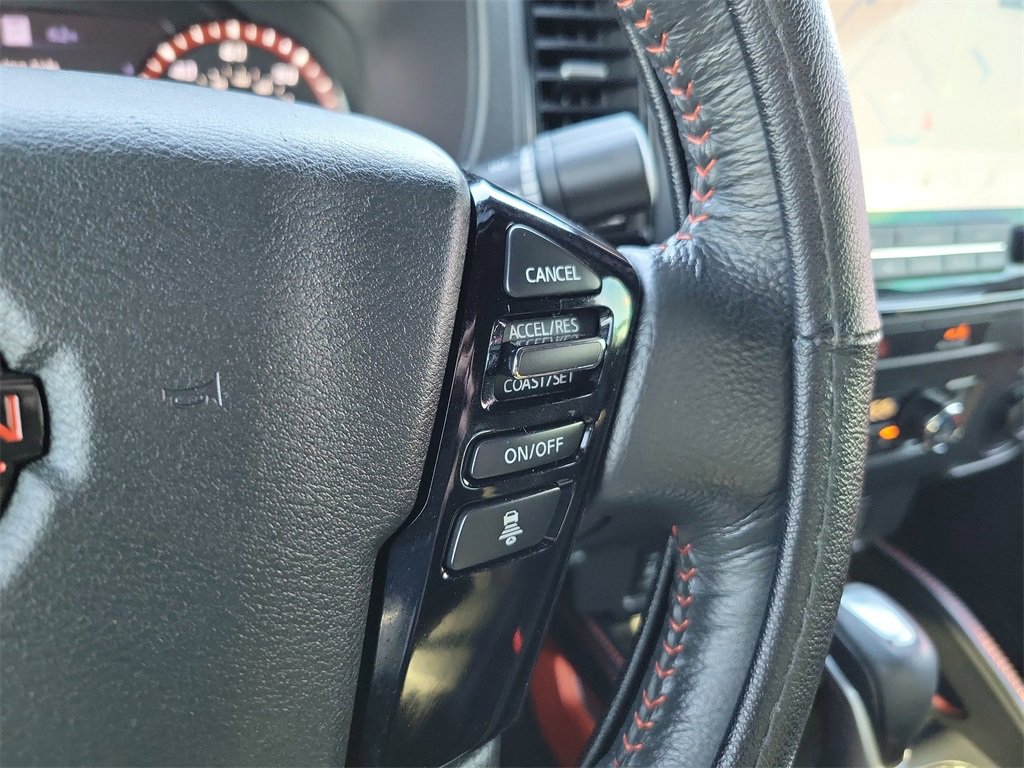 Used 2022 Nissan Frontier Pro-X image 25