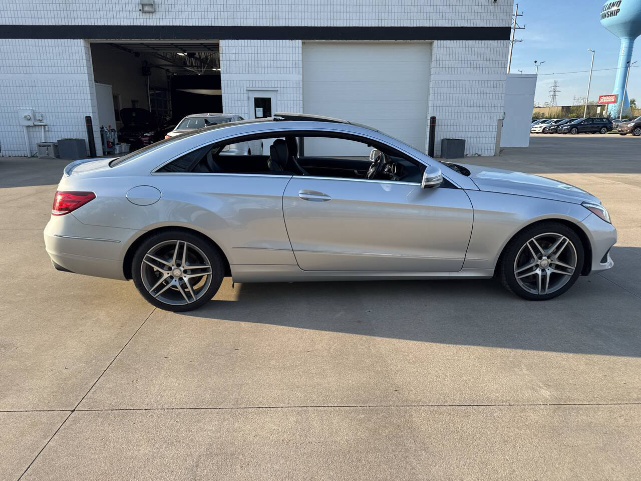 Used 2014 Mercedes-Benz E 350 4MATIC Coupe image 6