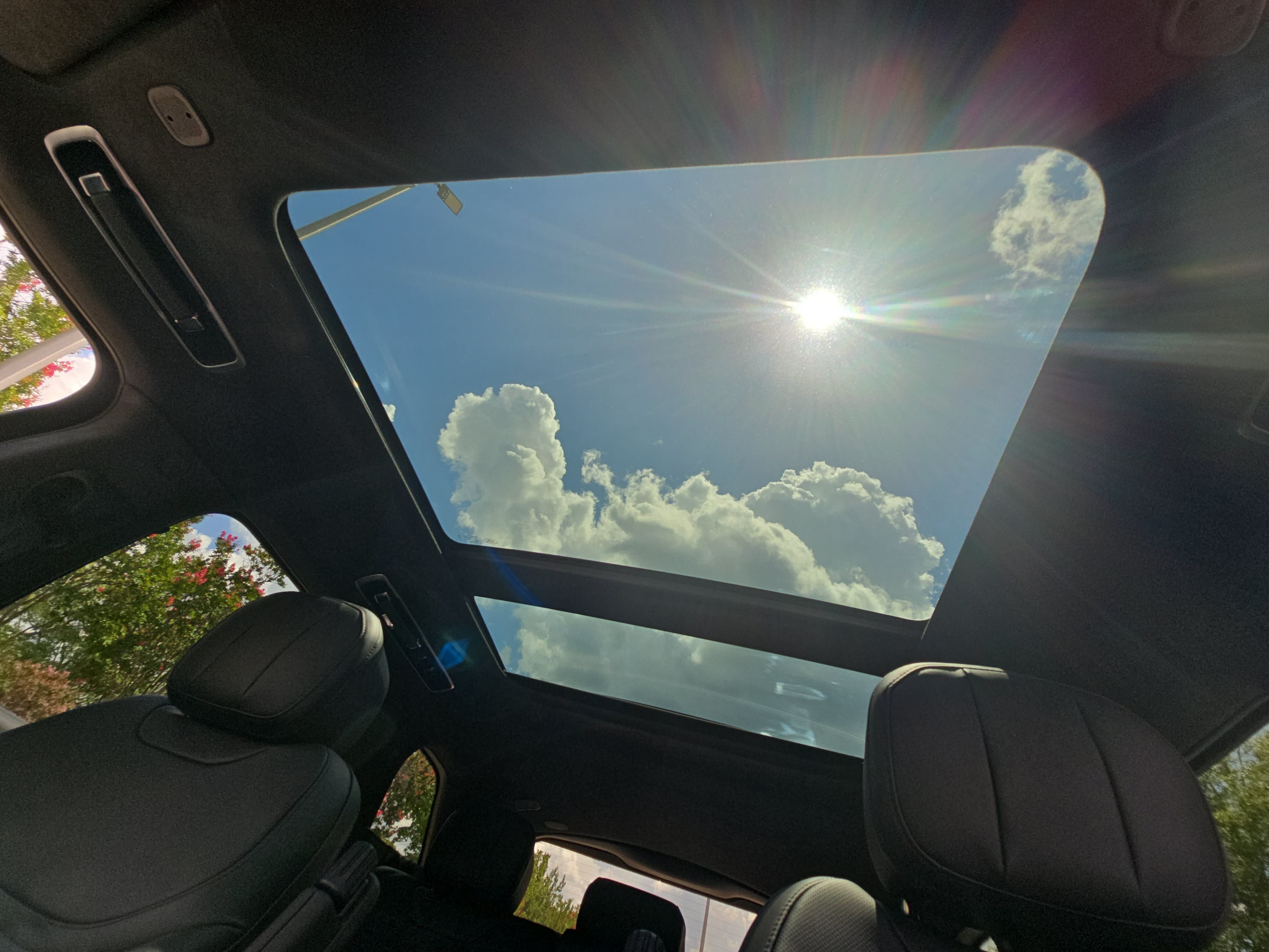 Certified 2025 Land Rover Range Rover Sport Autobiography AWD/4WD image 30