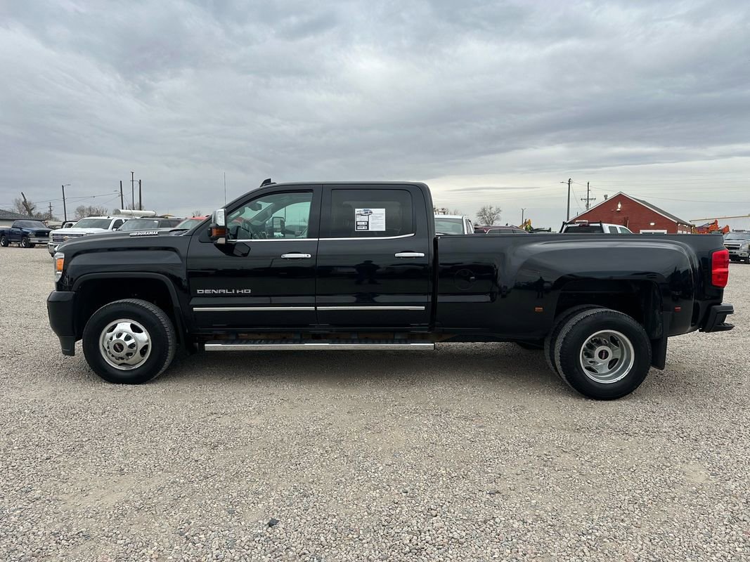 Used 2017 GMC Sierra 3500 Denali w/ Duramax Plus Package image 6