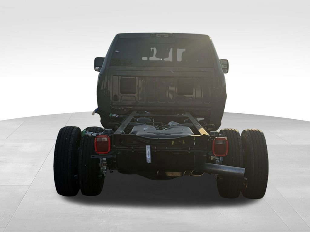 New 2026 RAM 4500 Tradesman image 9