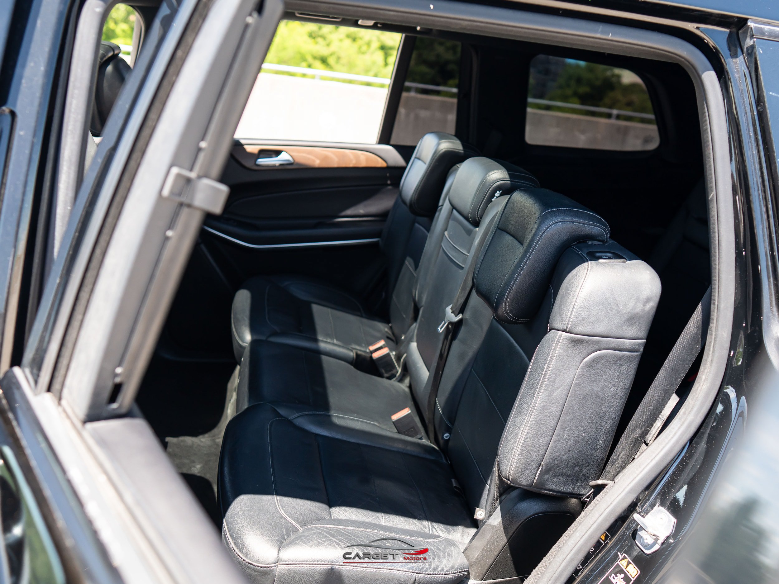 Used 2018 Mercedes-Benz GLS 550 4MATIC w/ Driver Assistance Package image 21
