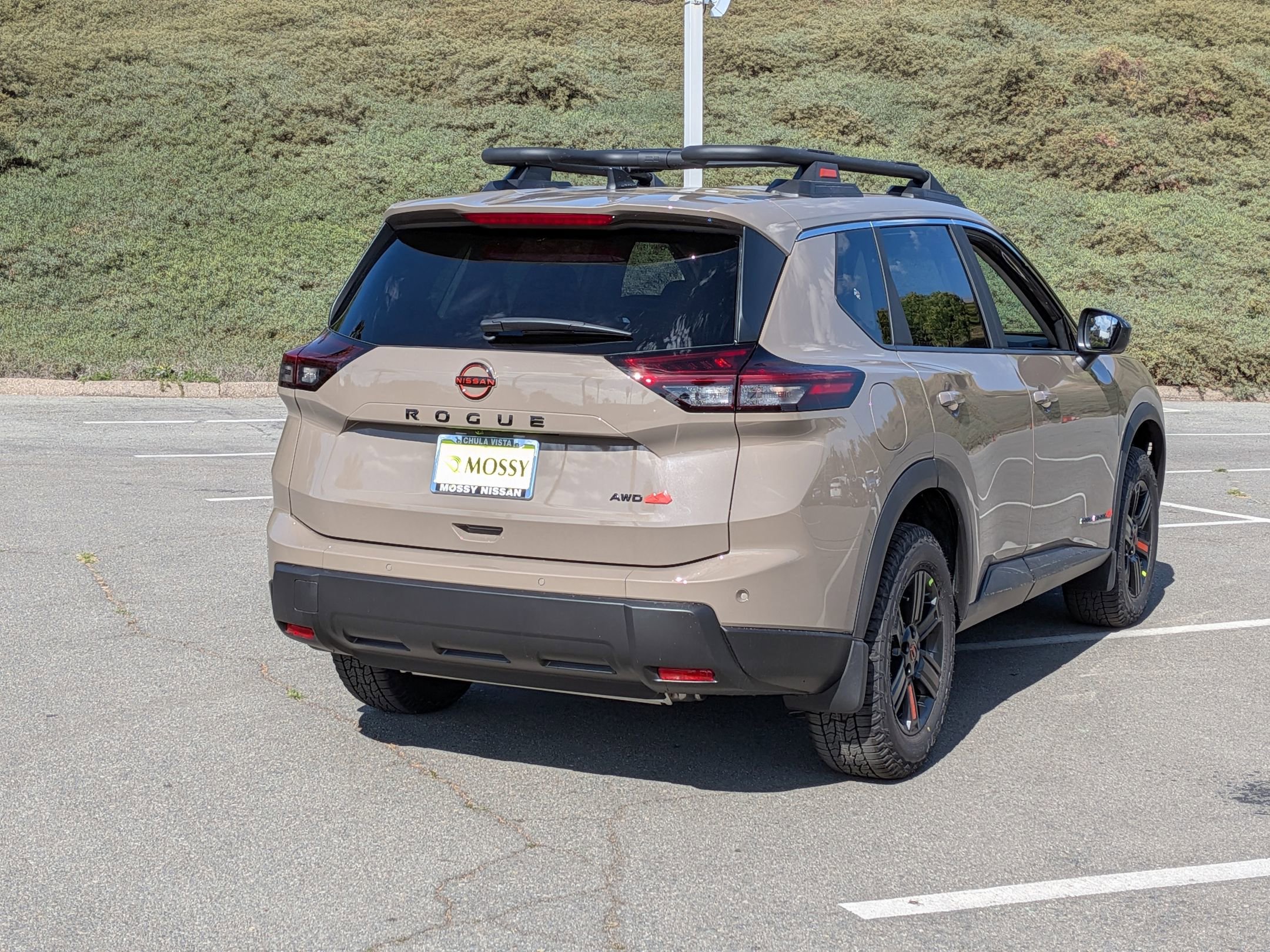 New 2026 Nissan Rogue SV image 8