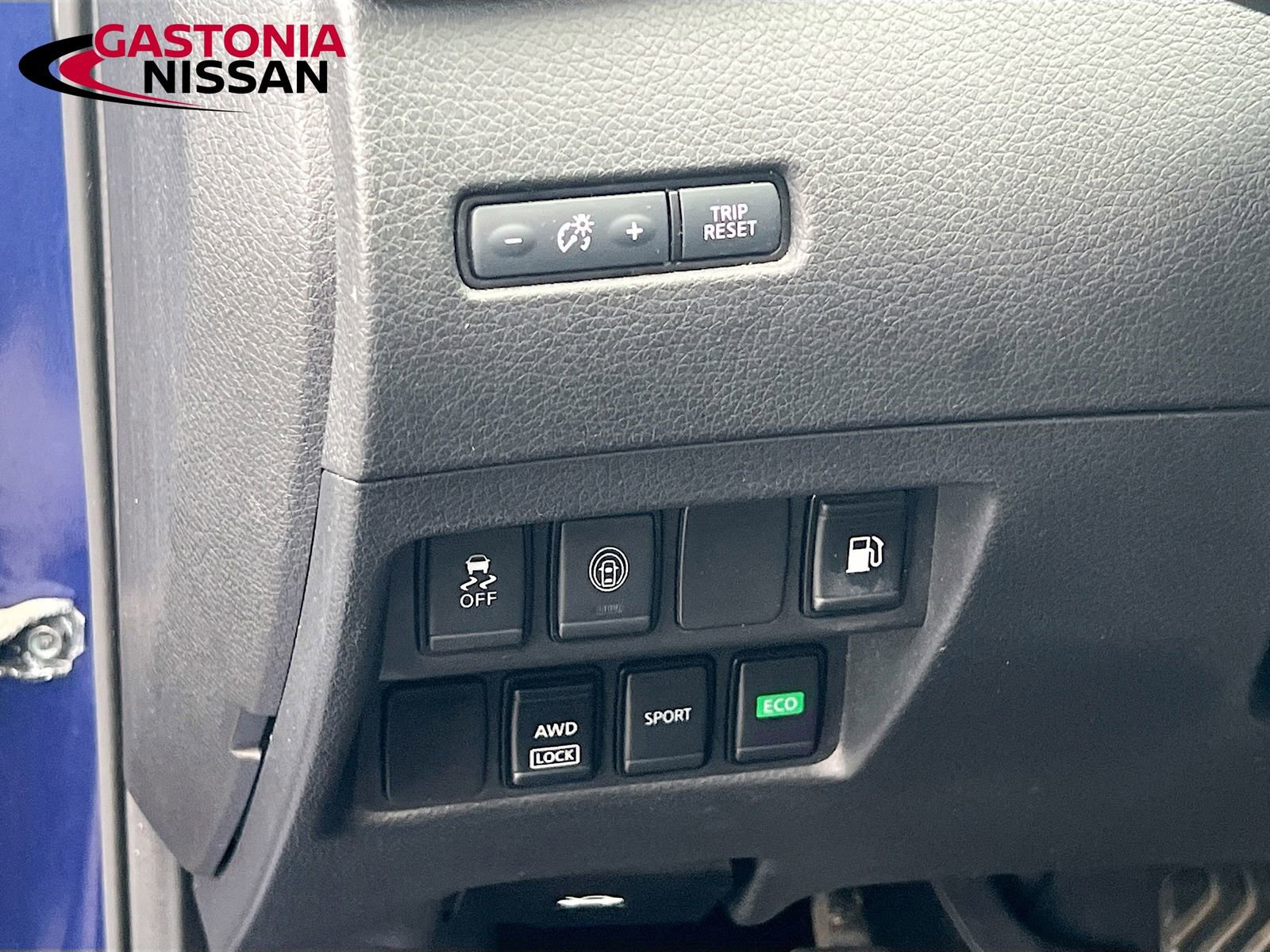 Used 2020 Nissan Rogue S image 13