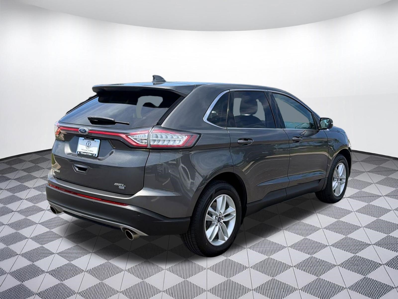 Used 2016 Ford Edge SEL AWD/4WD image 9