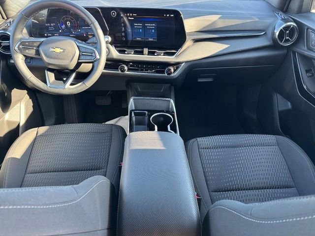 Used 2025 Chevrolet Equinox LT image 13