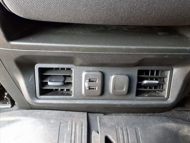 Used 2020 GMC Sierra 1500 SLE w/ SLE Value Package image 16