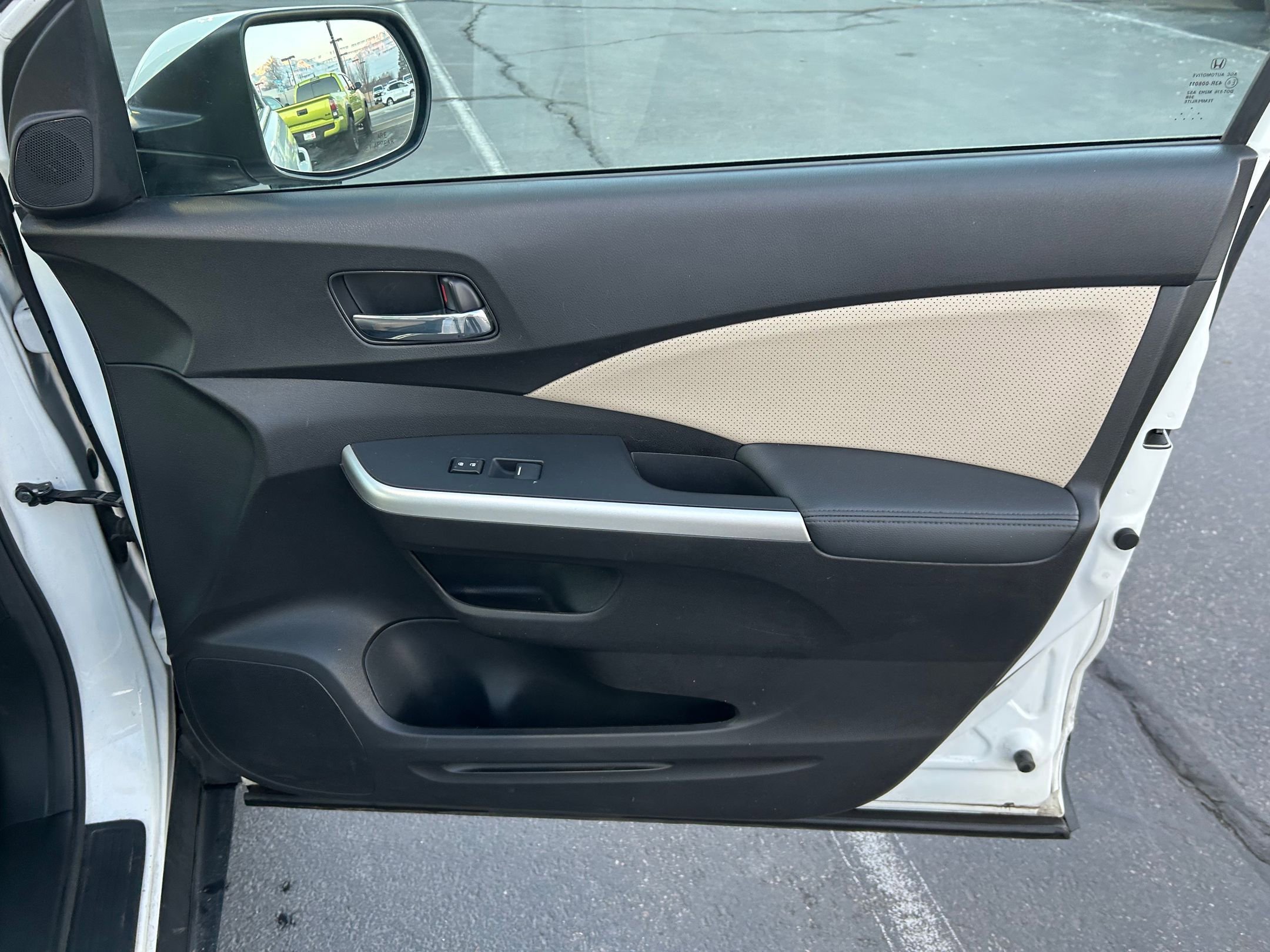 Used 2015 Honda CR-V EX-L image 25