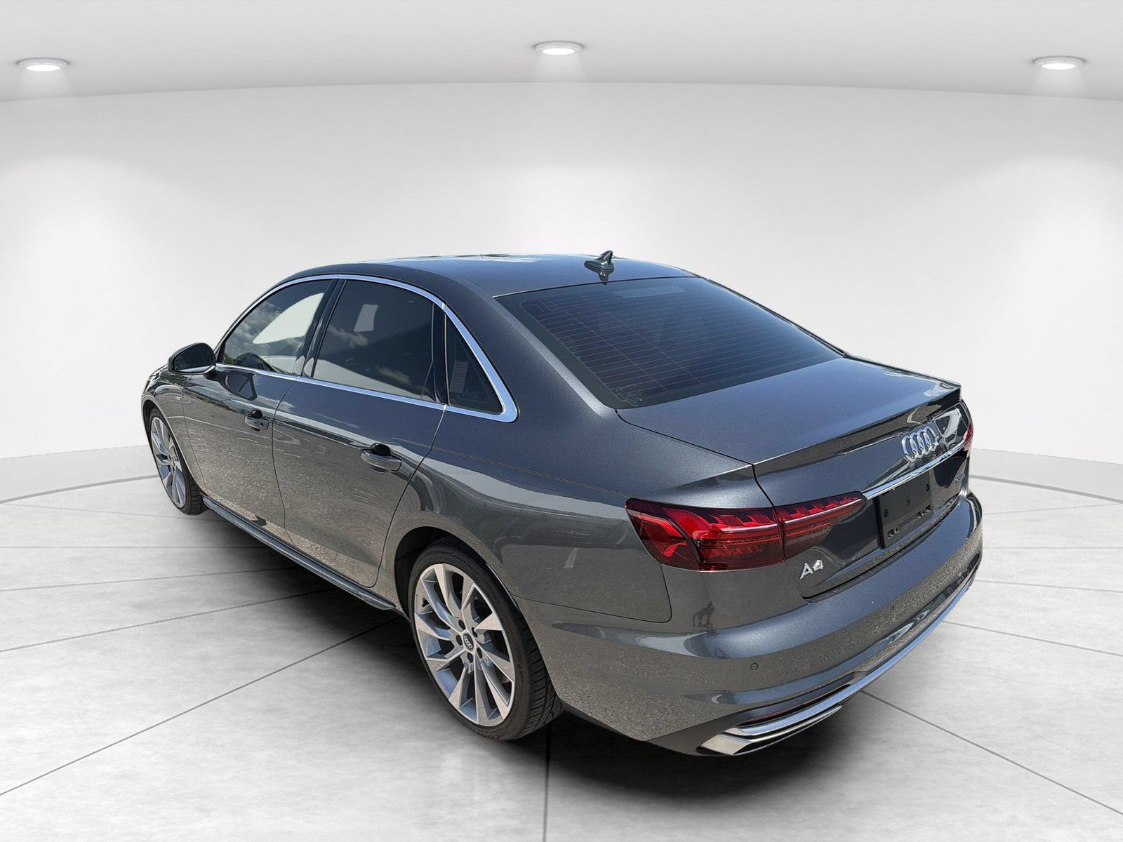 Used 2020 Audi A4 2.0T Premium Plus w/ Premium Plus Package AWD/4WD image 5