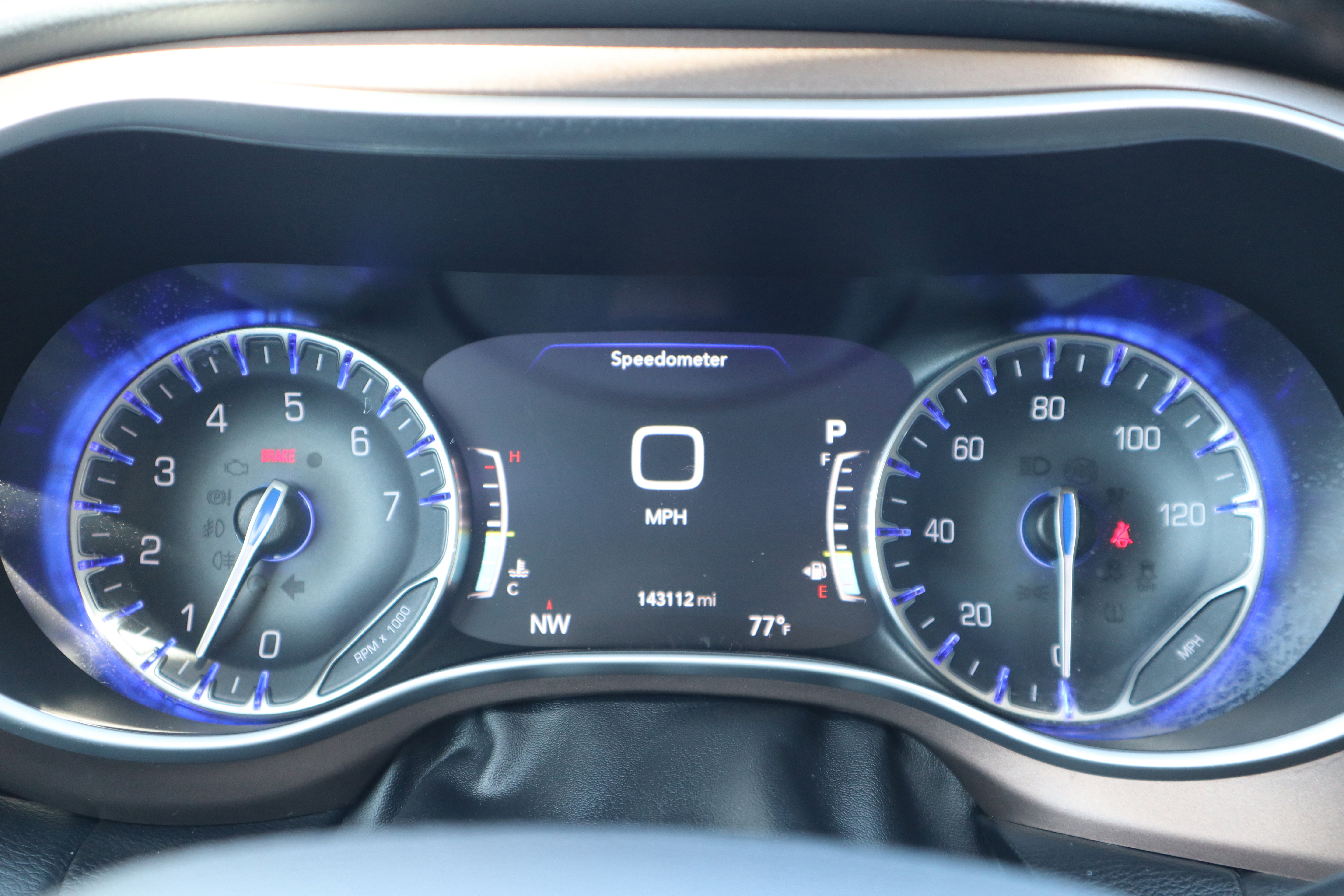 Used 2018 Chrysler Pacifica Touring-L Plus FWD image 17