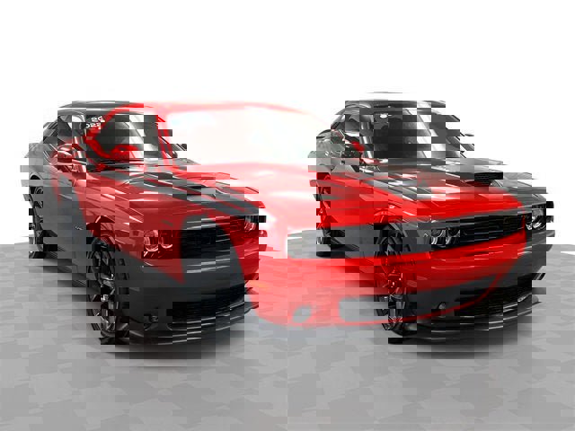 Used 2022 Dodge Challenger R/T w/ Blacktop Package