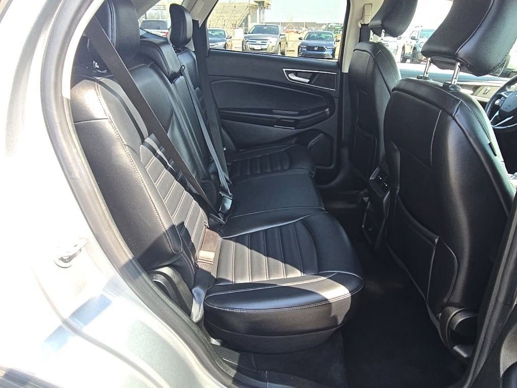 Used 2022 Ford Edge SEL image 28