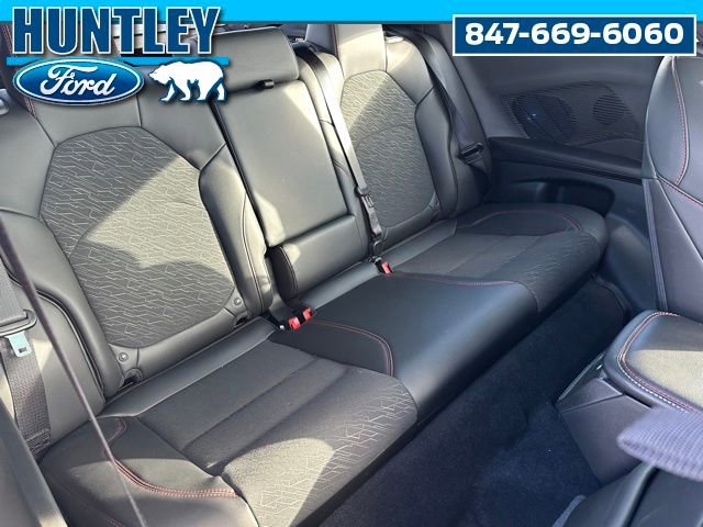 Used 2025 Dodge Charger R/T w/ Sun & Sound Package image 10