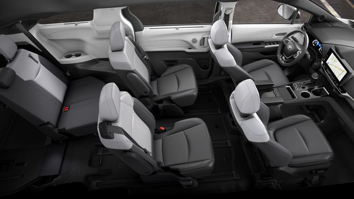 New 2026 Toyota Sienna XSE AWD/4WD image 4