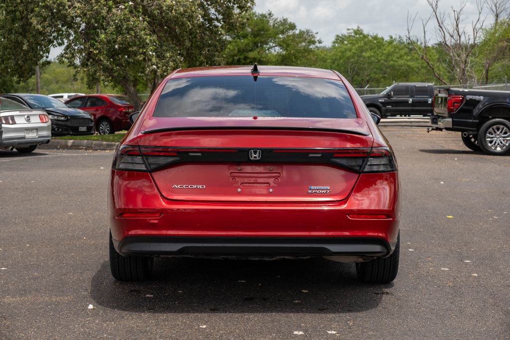 Used 2023 Honda Accord Sport image 4