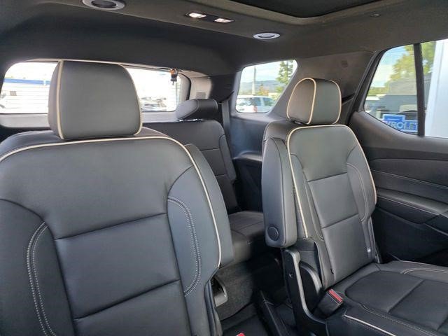 Certified 2023 Chevrolet Traverse Premier w/ Redline Edition image 24
