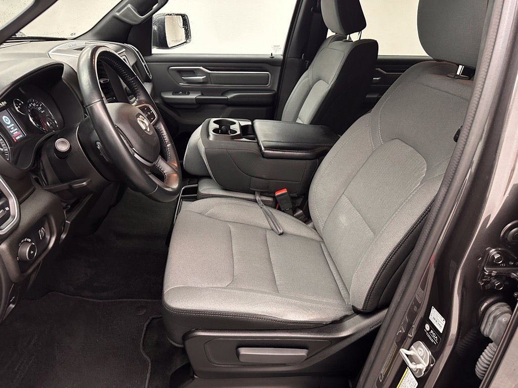 Used 2023 RAM 1500 Big Horn AWD/4WD image 16