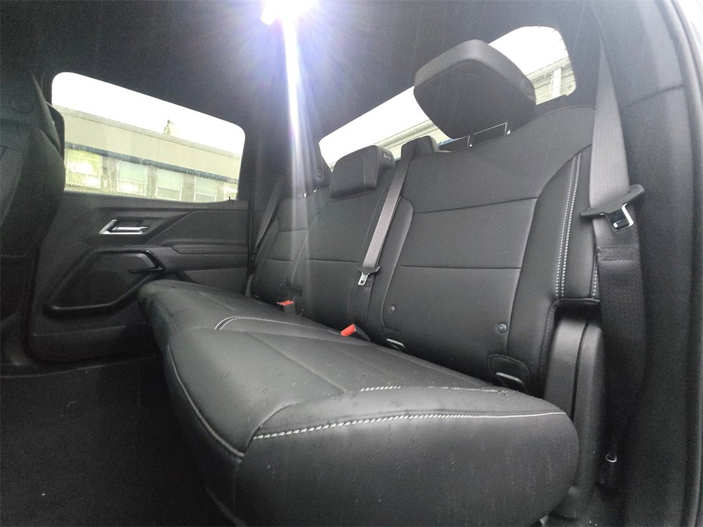 Used 2026 Chevrolet Silverado EV LT image 13