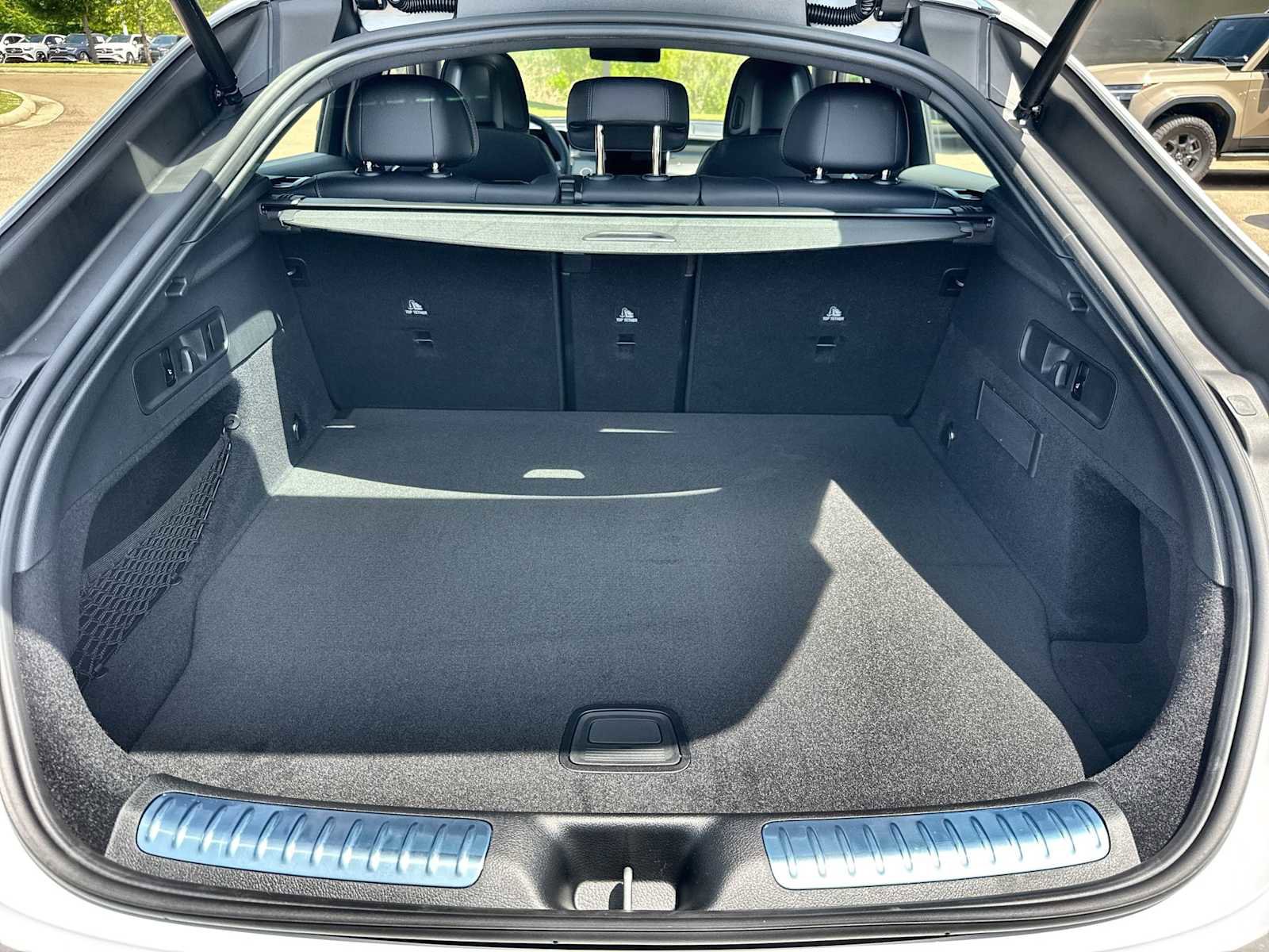 New 2026 Mercedes-Benz GLC 43 AMG 4MATIC Coupe image 17
